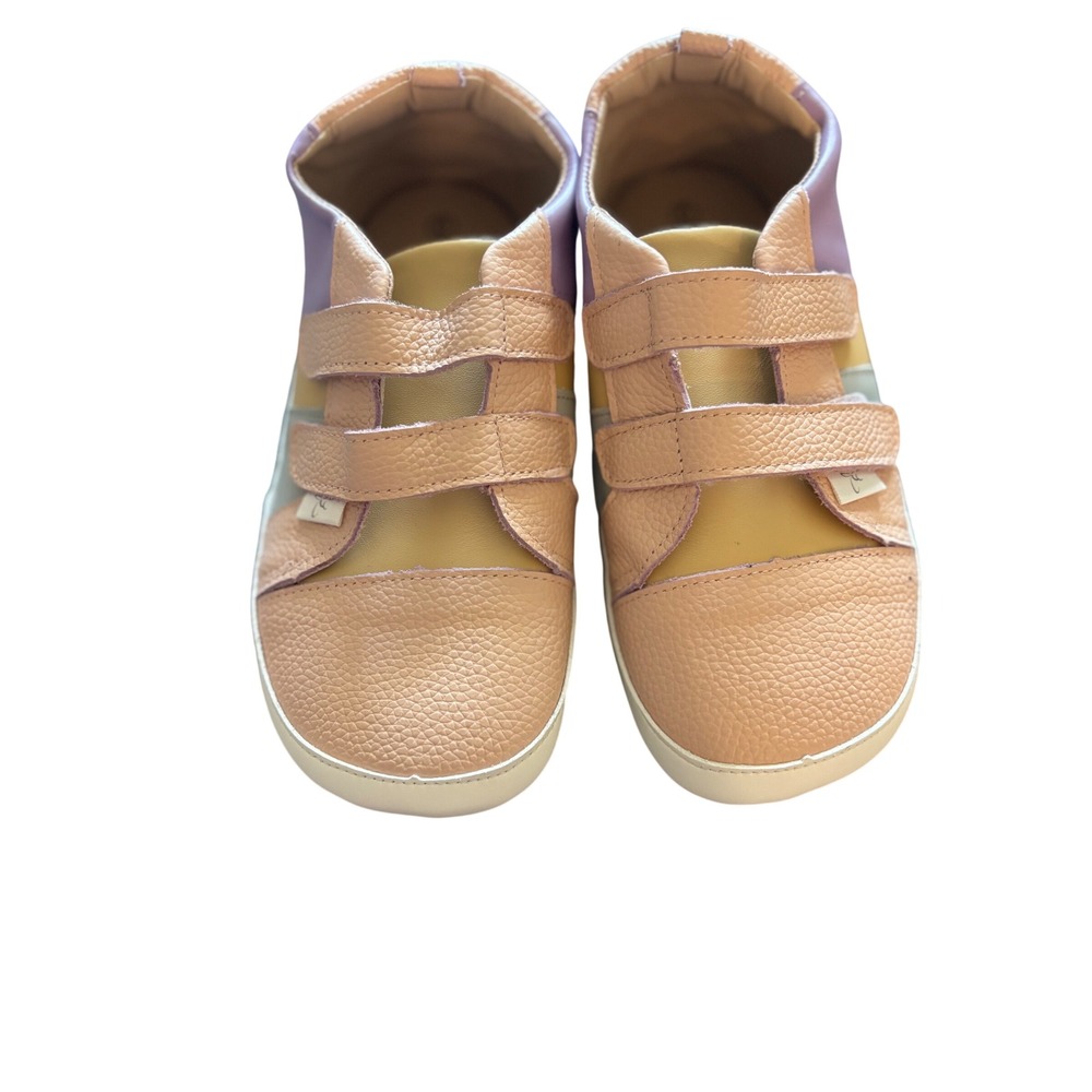Little Love Bug Pastel Color Block Barefoot Sneakers Big Kids Size 3 Leather